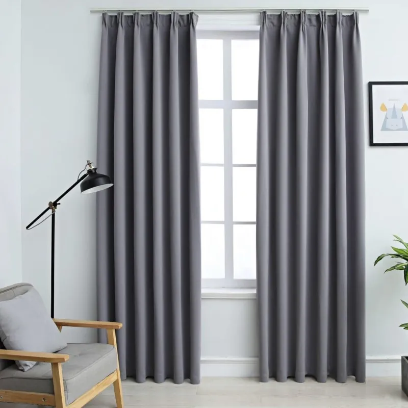 curtain 3