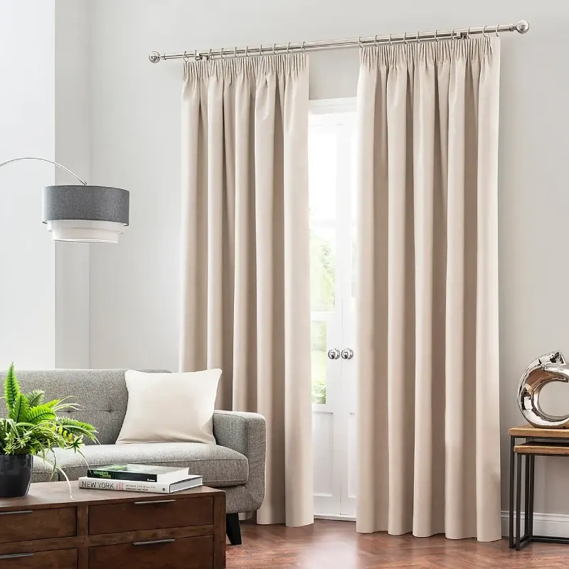 curtain 4